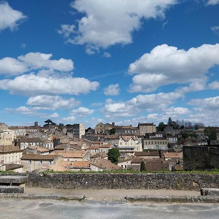 Logis De Saint-Emilion Leilighet Eksteriør bilde